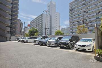 敷地内駐車場（屋外平面式）