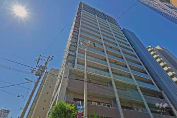 クレヴィア大阪福島の外観（南東側から）