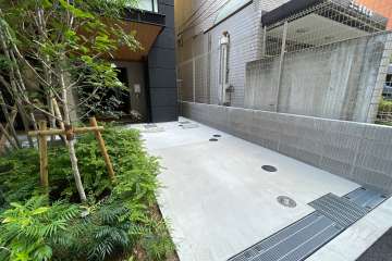 敷地内駐車場(屋外平面式)