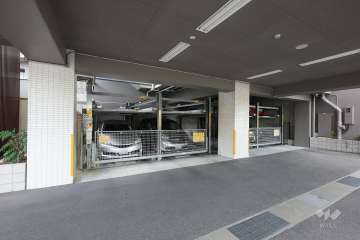 敷地内駐車場（屋内駐車場）