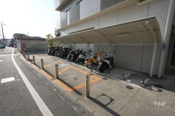 バイク置場