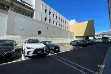 敷地内駐車場(屋外平面式)