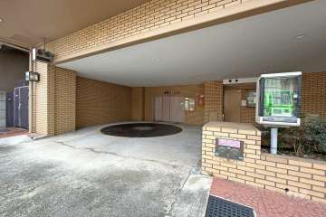 駐車場の出入り口