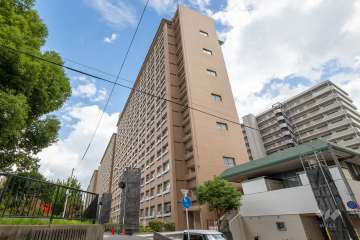 中津リバーサイドコーポC棟の外観（北西側から）