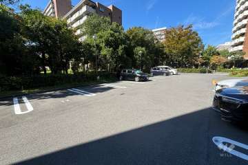 敷地内駐車場（屋外平面式）