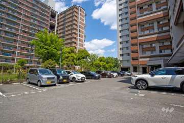 敷地内駐車場(屋外平面式)