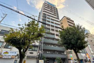 プレサンス扇町駅前の外観（北東側から）