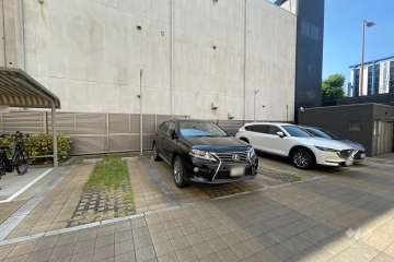 敷地内駐車場(屋外平面式)