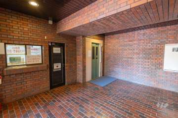 エントランスホール