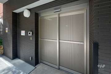 駐輪場の出入り口