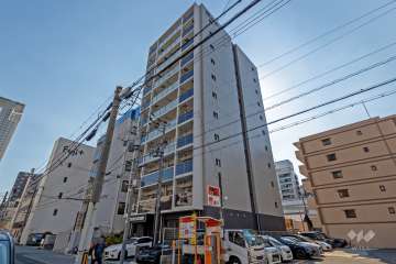 エスリード南森町ラグシスの外観（北東側から）