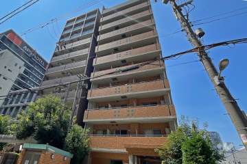 ジュネーゼグラン東梅田の外観（北東側から）