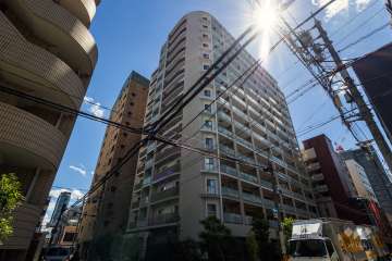 ファインフラッツ南森町の外観（南東側から）