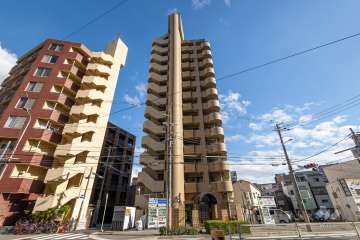 モンテべルデ東梅田の外観（北側から）