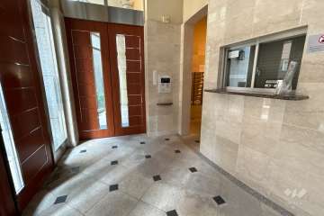 エントランスホール