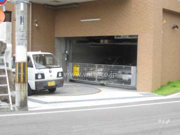 敷地内駐車場