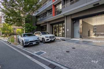 敷地内駐車場（屋外平面式）