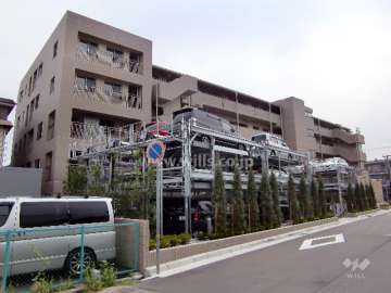 ル・サンク西宮武庫川の外観（北東側から）