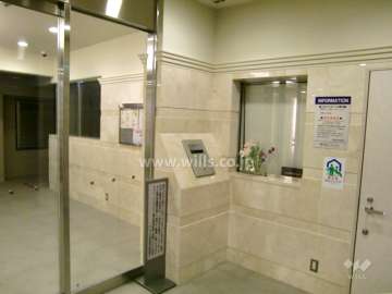 エントランスホール