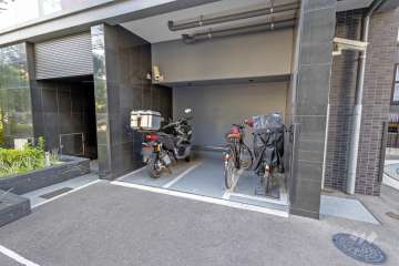 バイク置場