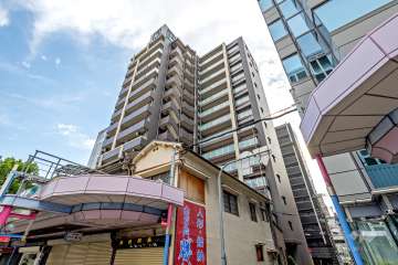 エステムプラザ心斎橋イースト4ブランディアの外観（北東側から）