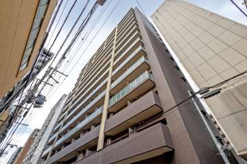 エステムプラザ心斎橋イースト4ブランディアの外観（南西側から）