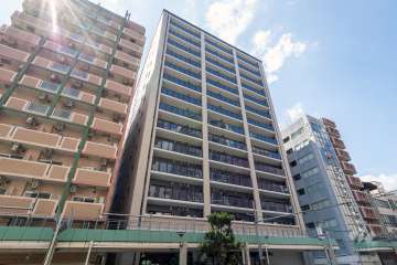 ブランズ大阪松屋町の外観（南東側から）