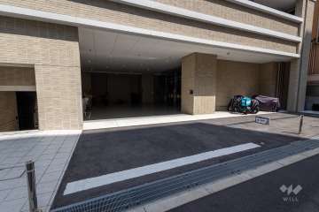 駐車場の出入り口