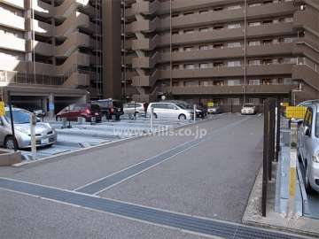 敷地内駐車場