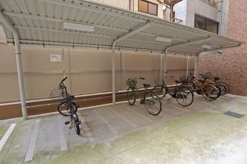 屋外駐輪場