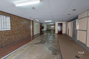 エントランスホール　