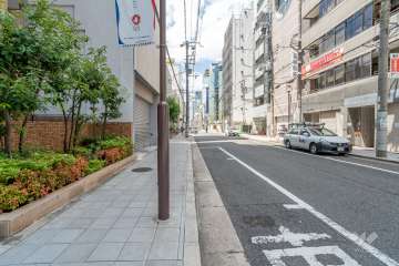 敷地北側の前面道路　