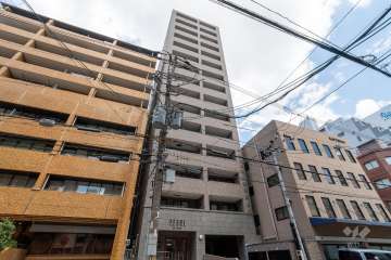 リーガル南船場2の外観（南西側から）