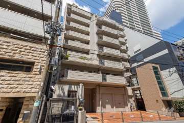 谷町クリーンハイツの外観（南西側から）