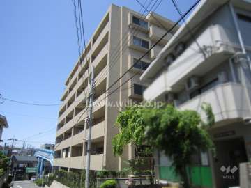ベリスタ千里山の外観（南東側から）