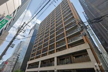 ザ大阪レジデンス備後町の外観（北東側から）