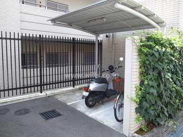 バイク置場