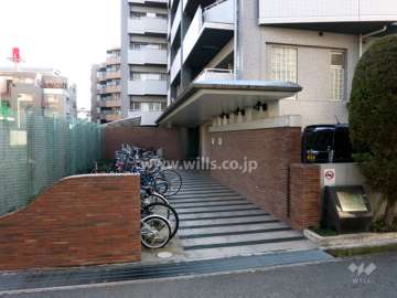 エントランスアプローチ