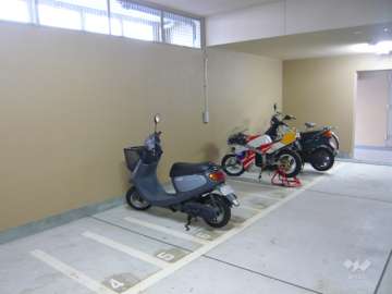 バイク置場