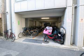 駐輪場
