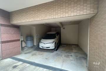 敷地内駐車場（屋内平面式）　