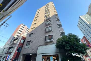 ラ・フォルム浅草の外観（南西側から）