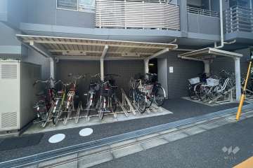 駐輪場（屋根あり）