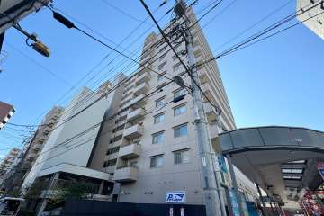 ランドール浅草の外観(北西側から）