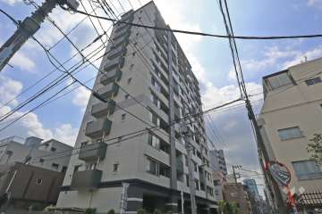 レクセルマンション上野入谷の外観（北西側から）