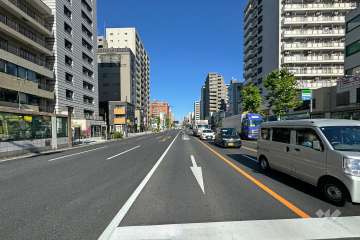 敷地北西側の前面道路　