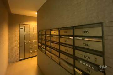 宅配ボックスと共用ポスト