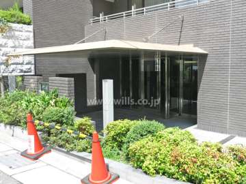 エントランス（オートロック付き）