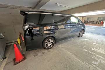 敷地内駐車場（屋内平面式）