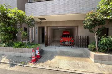 敷地内駐車場（屋内平面式）
